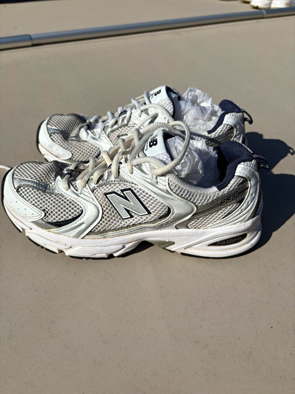 New Balance 530 White/Navy Mesh Sneakers Women’s Size 8/ Men’s Size 6.5